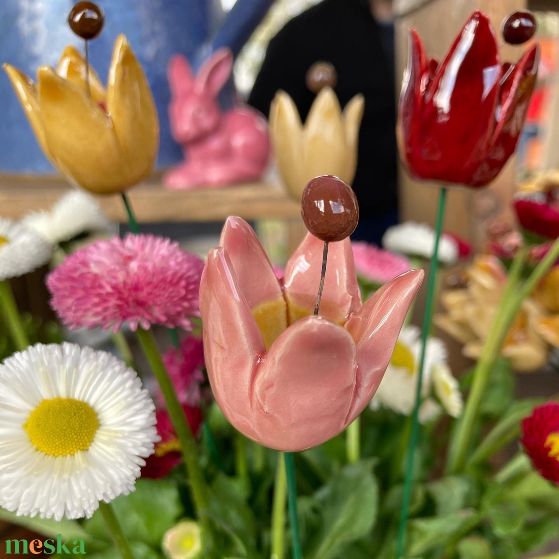 Tulipán, kerámia virág - otthon & életmód - virágdekoráció - virágok - szálas virág - Meska.hu