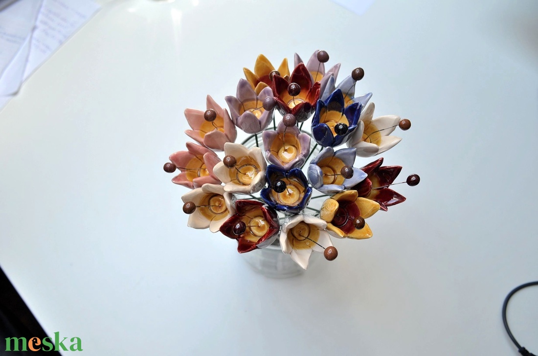 Tulipán, kerámia virág - otthon & életmód - virágdekoráció - virágok - szálas virág - Meska.hu