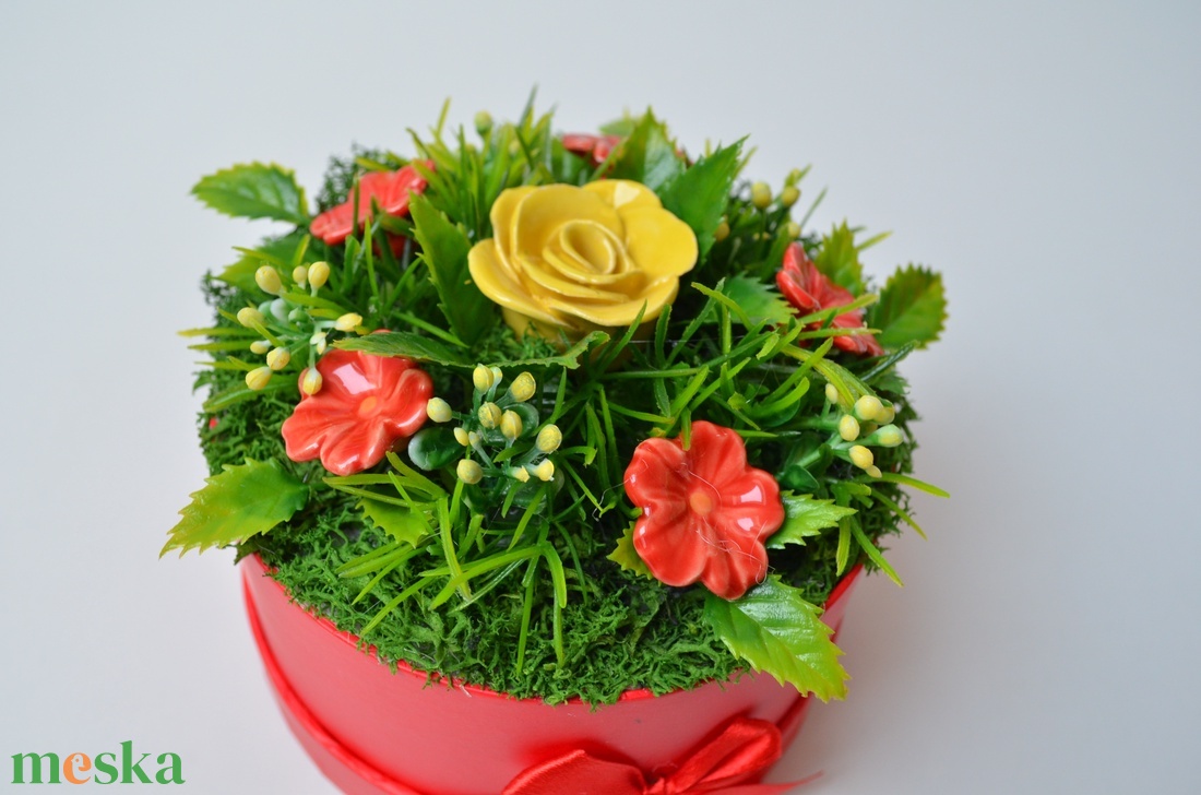 Rózsaboxok, kerámia virágcsokor, rózsa - otthon & életmód - virágdekoráció - virágok - virágbox - Meska.hu