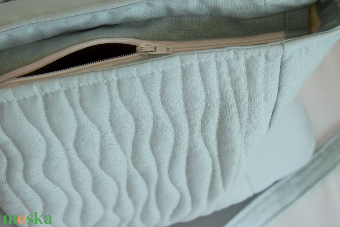 Táska, menta női válltáska, sok zsebbel, pitypanggal, crossbody vállon átvethető füllel, sportos vászon táska - táska & tok - kézitáska & válltáska - vállon átvethető táska - Meska.hu Táska, menta női válltáska, sok zsebbel, pitypanggal, crossbody vállon átvethető füllel, sportos vászon táska - táska & tok - kézitáska & válltáska - vállon átvethető táska - Meska.hu