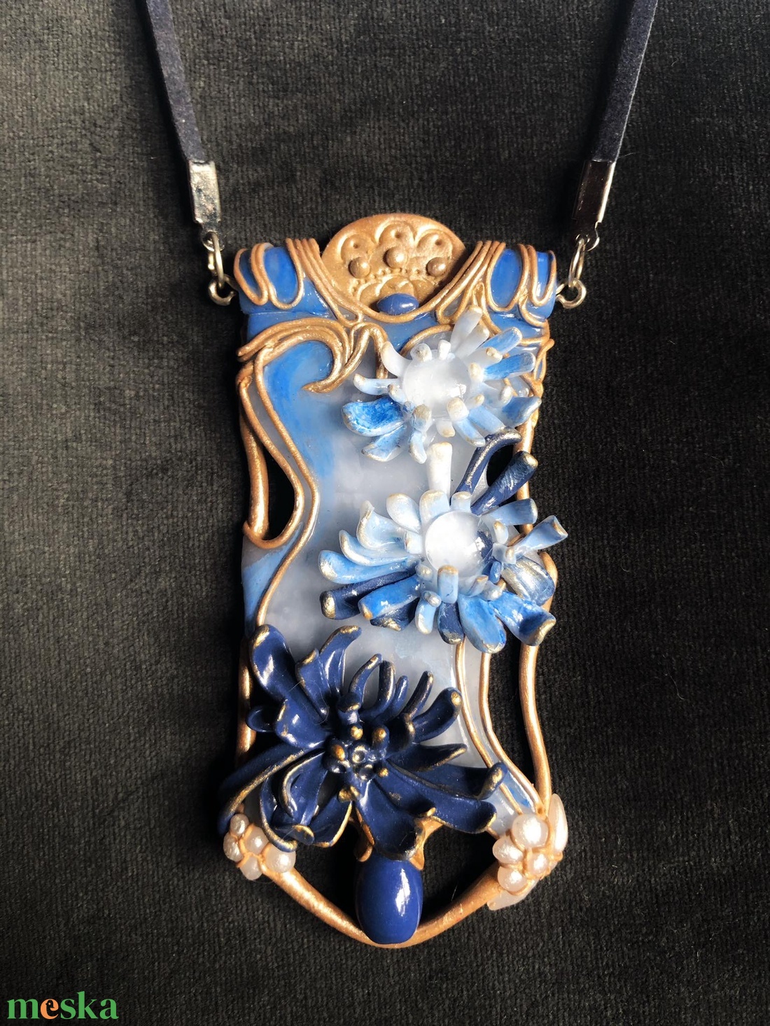 Kék virágos Art Nouveau nyaklánc - ékszer - nyaklánc - medálos nyaklánc - Meska.hu