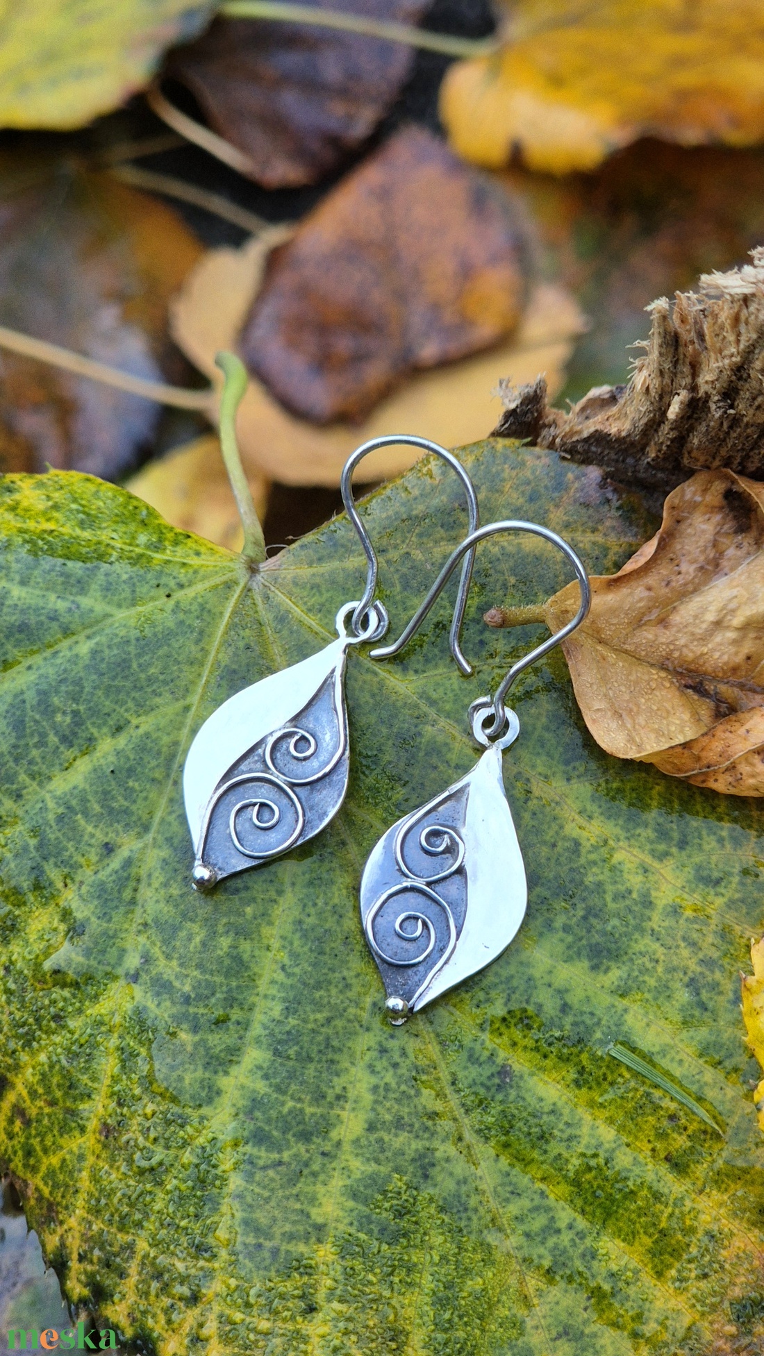 Harmatcsepp - antikolt ezüst fülbevaló 925 finomságú -sterling- ezüstből - ékszer - fülbevaló - lógó fülbevaló - Meska.hu