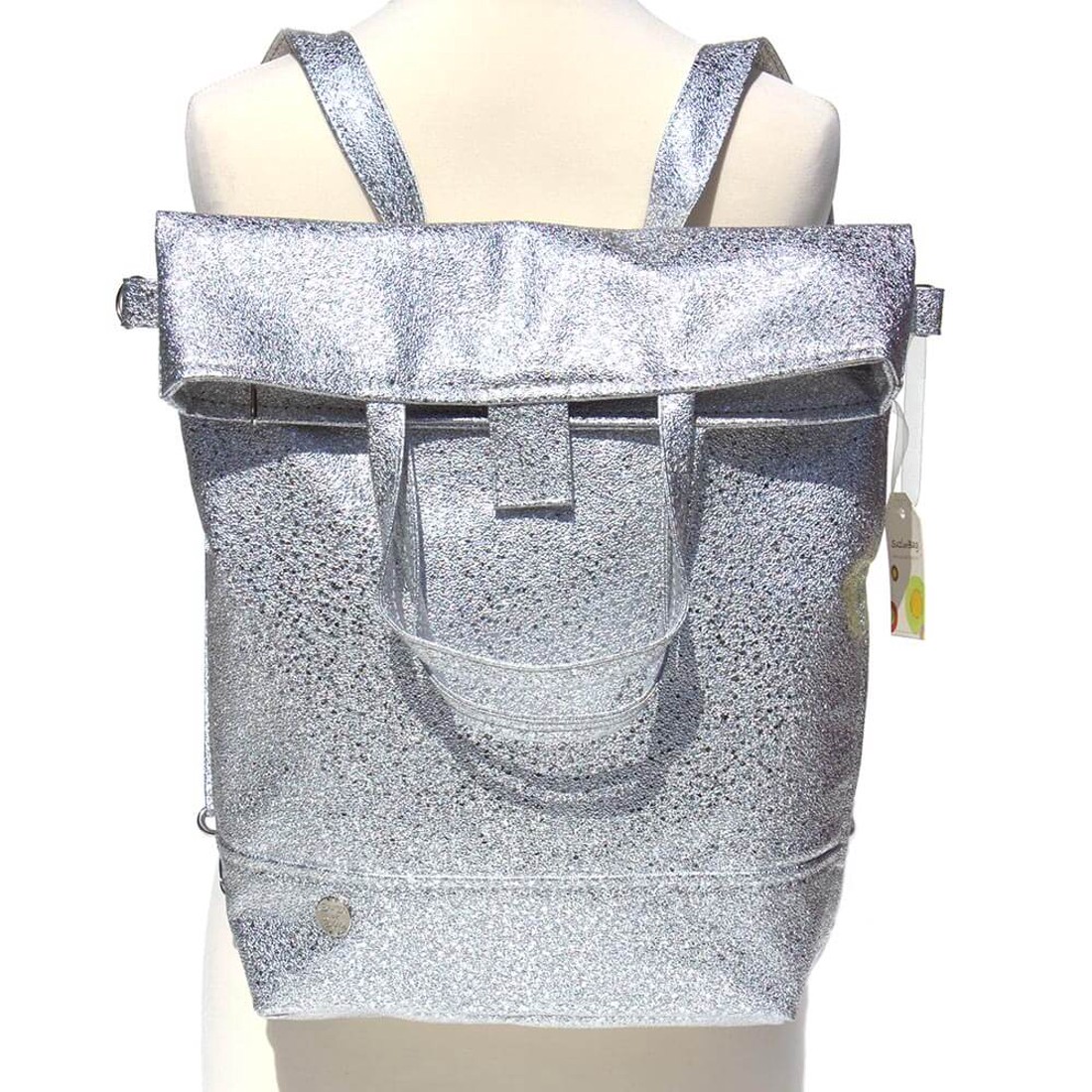 SuziartBag Ezüst fényes 2in1 hátizsák - táska & tok - kézitáska & válltáska - válltáska - Meska.hu SuziartBag Ezüst fényes 2in1 hátizsák - táska & tok - kézitáska & válltáska - válltáska - Meska.hu