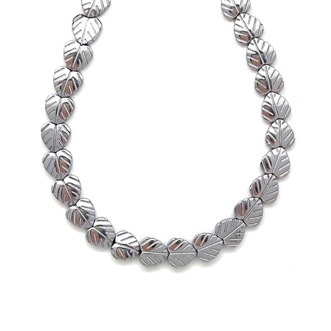 Hematit szinezett ezüst levél 8x8mm - kellékek & szerszámok - ásvány alapanyag - ásványfüzér - Meska.hu Hematit szinezett ezüst levél 8x8mm - kellékek & szerszámok - ásvány alapanyag - ásványfüzér - Meska.hu