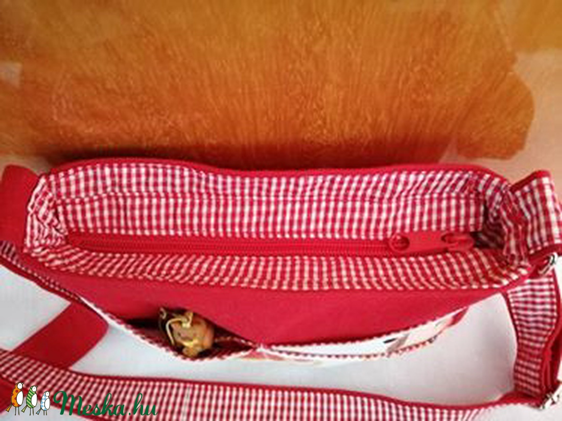 Katicás kislány táska  -  - Meska.hu