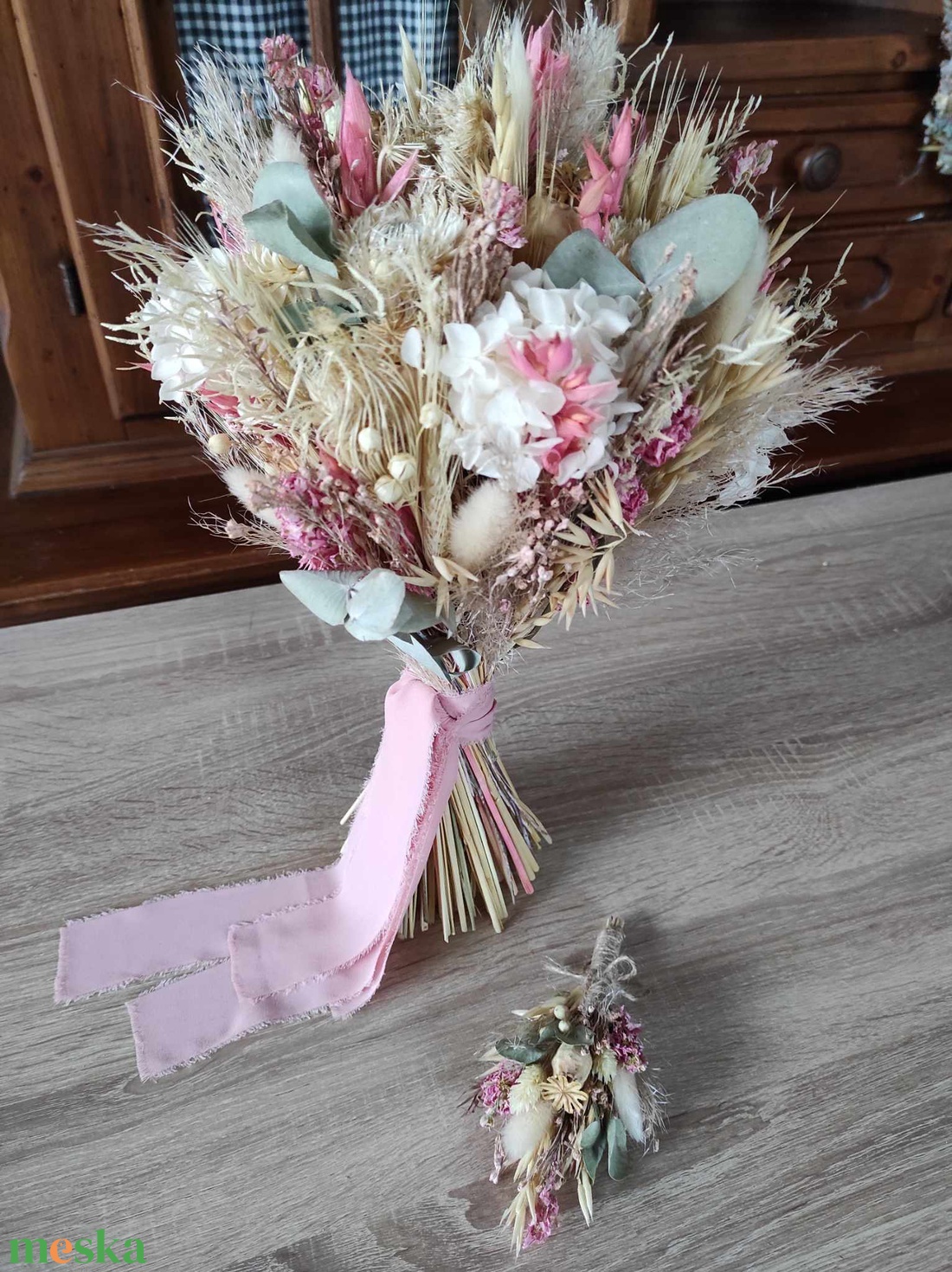 Menyasszonyi csokor kitűzővel(beige-rózsaszín) - esküvő - menyasszonyi- és dobócsokor - Meska.hu