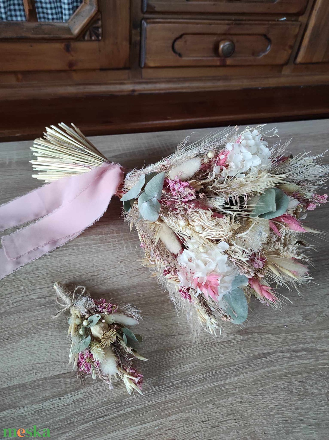 Menyasszonyi csokor kitűzővel(beige-rózsaszín) - esküvő - menyasszonyi- és dobócsokor - Meska.hu