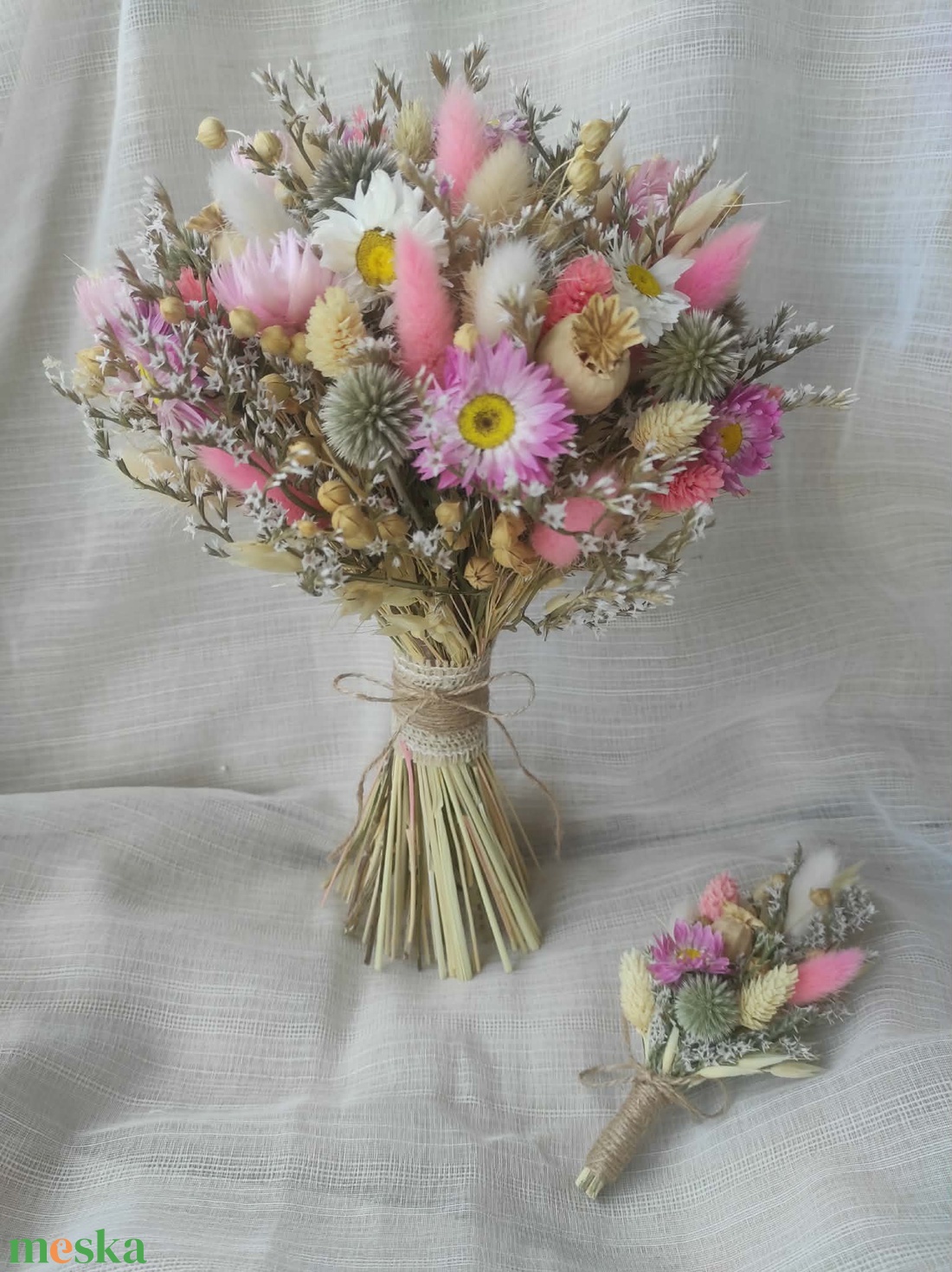 Menyasszonyi csokor kitűzővel(natúr-rózsaszín) - esküvő - menyasszonyi- és dobócsokor - Meska.hu