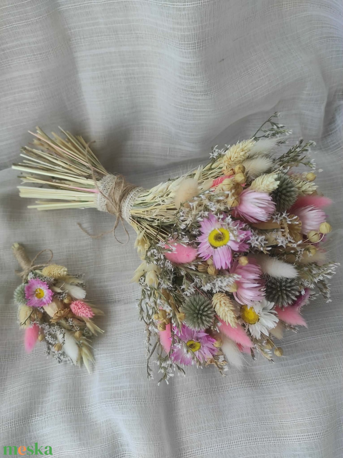 Menyasszonyi csokor kitűzővel(natúr-rózsaszín) - esküvő - menyasszonyi- és dobócsokor - Meska.hu