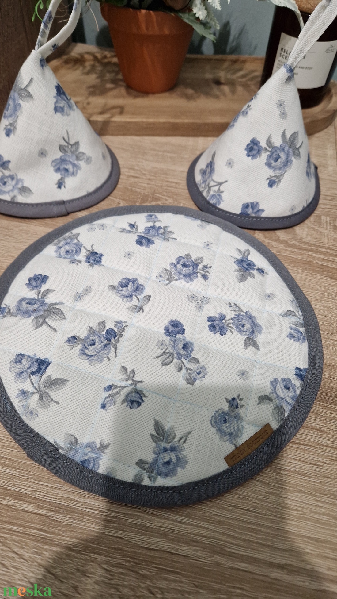 Edényfül fogó+edényalátét  szett - otthon & életmód - konyhafelszerelés, tálalás - konyhai textil - edényfogó & edényfedő - Meska.hu