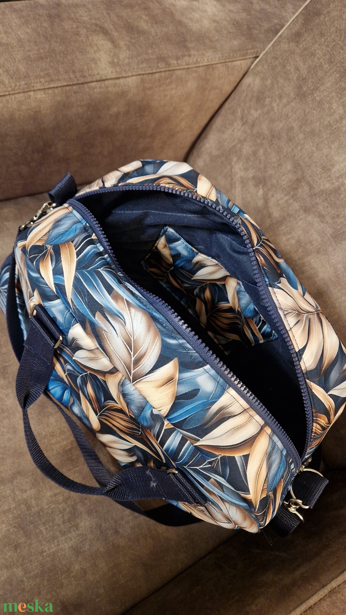 Sportosan-elegáns női táska - táska & tok - kézitáska & válltáska - válltáska - Meska.hu