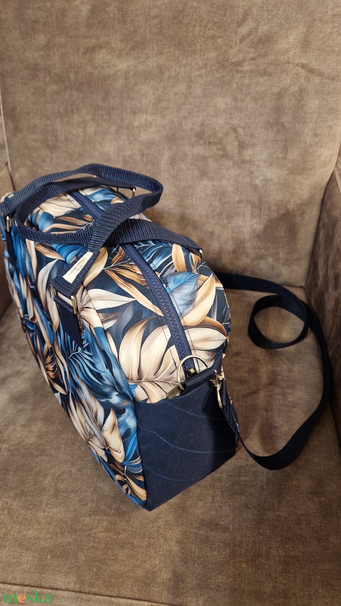 Sportosan-elegáns női táska - táska & tok - kézitáska & válltáska - válltáska - Meska.hu