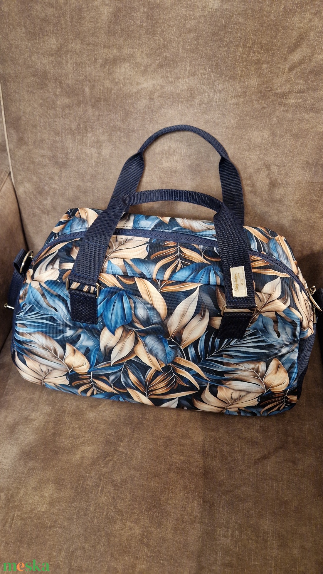 Sportosan-elegáns női táska - táska & tok - kézitáska & válltáska - válltáska - Meska.hu