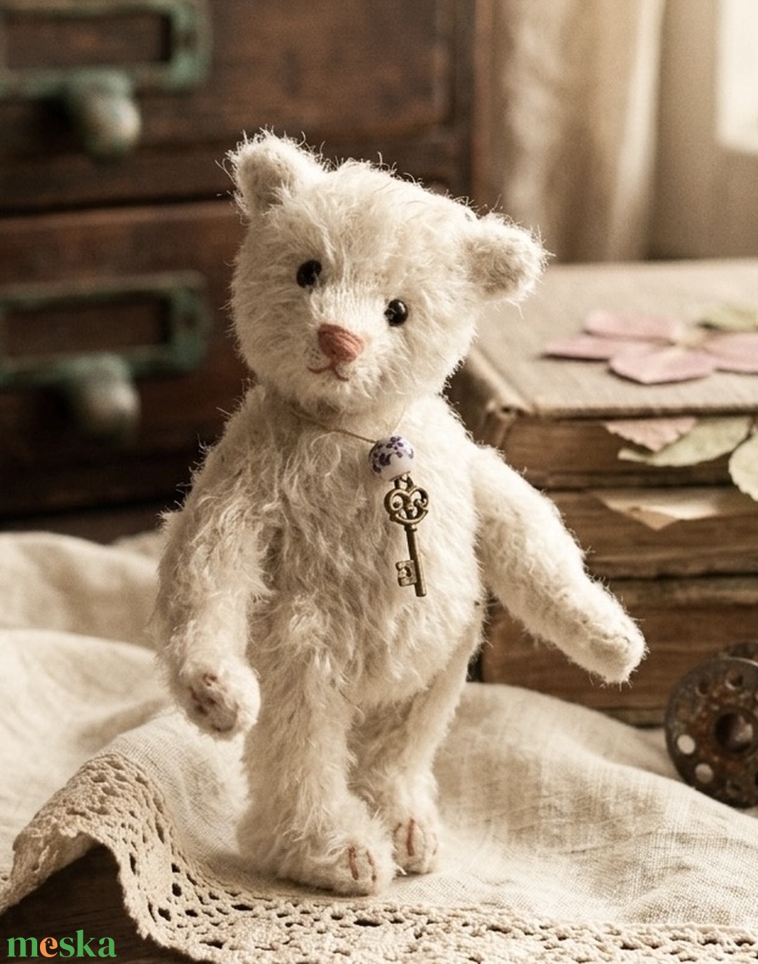 Egyedi kézzel készült antik stílusú mackó maci  - művészet - más gyűjtemények - Meska.hu