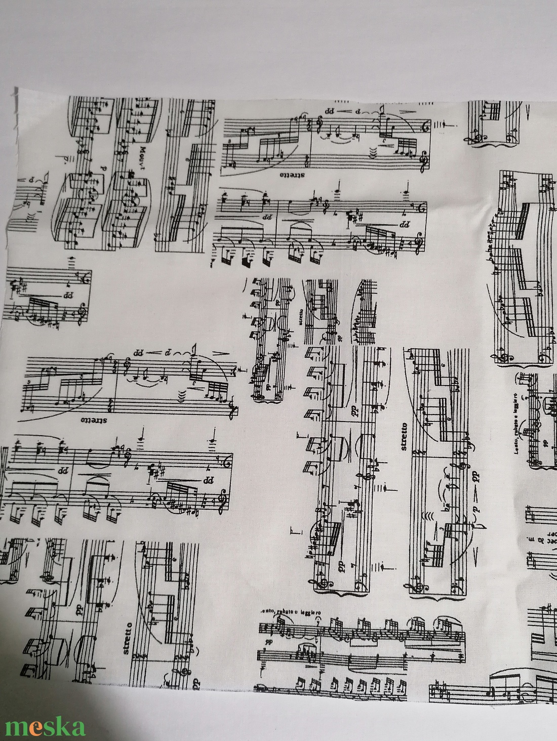 Újraszalvéta-kottás - táska & tok - uzsonna- & ebéd tartó - szendvics csomagoló - Meska.hu Újraszalvéta-kottás - táska & tok - uzsonna- & ebéd tartó - szendvics csomagoló - Meska.hu