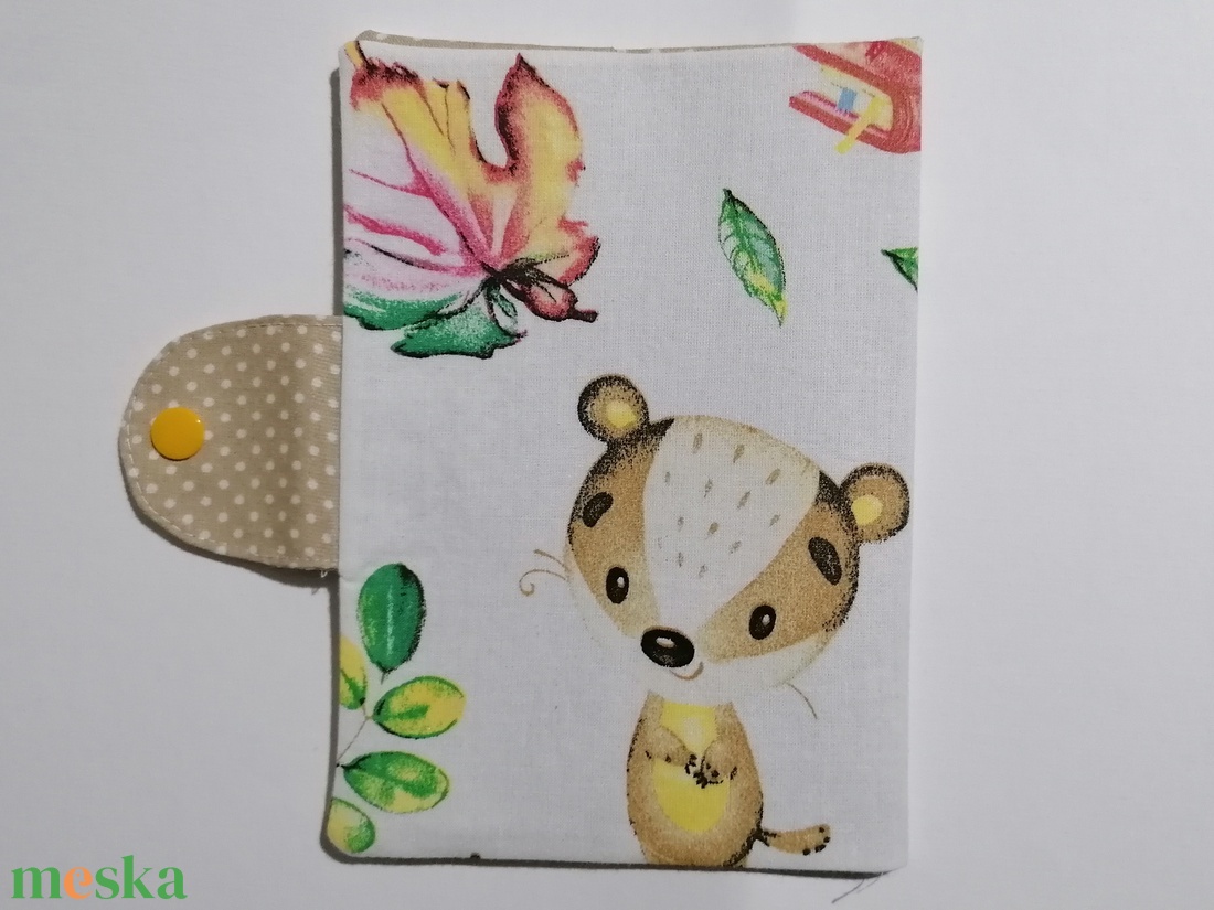 Textil egészségügyi kiskönyv borító - erdei állatok  - otthon & életmód - papír, írószer - egészségügyi kiskönyv borító - Meska.hu