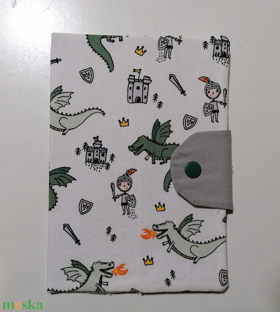 Textil egészségügyi kiskönyv borító - lovag - otthon & életmód - papír, írószer - egészségügyi kiskönyv borító - Meska.hu Textil egészségügyi kiskönyv borító - lovag - otthon & életmód - papír, írószer - egészségügyi kiskönyv borító - Meska.hu