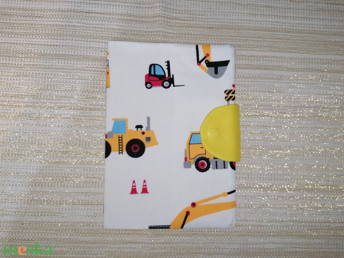 Textil egészségügyi kiskönyv borító - munkagép - otthon & életmód - papír, írószer - egészségügyi kiskönyv borító - Meska.hu Textil egészségügyi kiskönyv borító - munkagép - otthon & életmód - papír, írószer - egészségügyi kiskönyv borító - Meska.hu