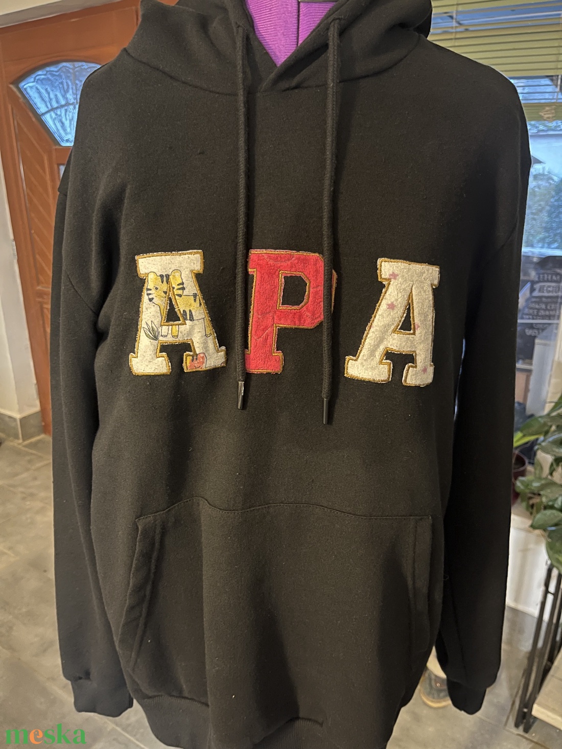 Emlék pulóver � egyedi, névre szóló applikált betűkkel, szeretteink ruháiból - ruha & divat - férfi ruha - férfi pulóver - Meska.hu