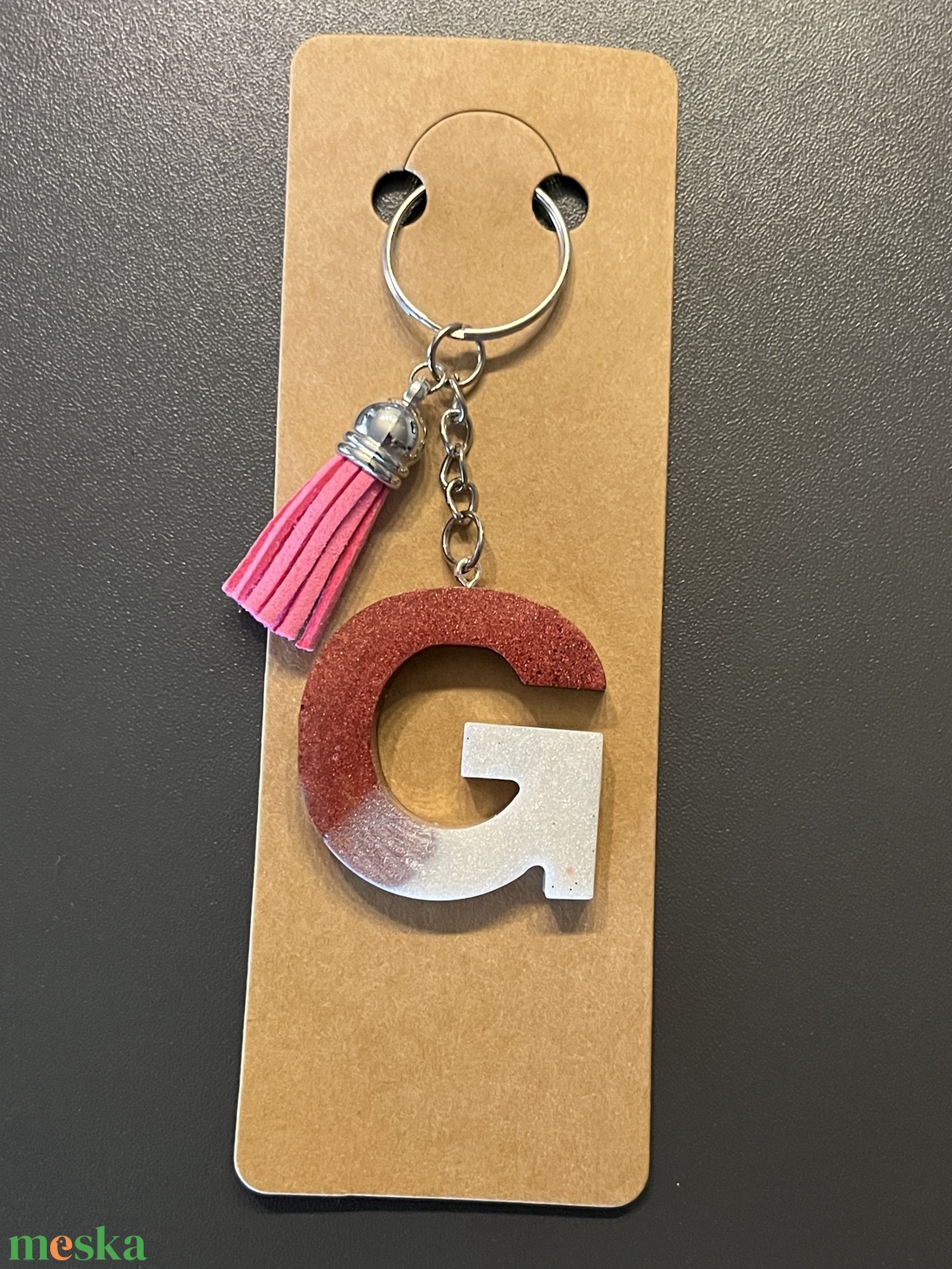 Egyedi gyanta betű-G - táska & tok - kulcstartó & táskadísz - kulcstartó - Meska.hu