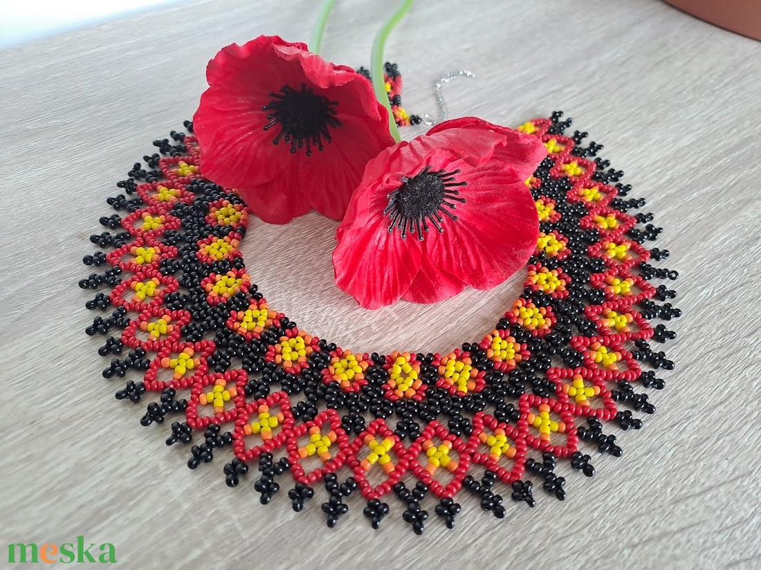 Mexikói Huichol nyaklánc, gyöngygallér, etnikai ékszer - ékszer - nyaklánc - nyakpánt, gallér - Meska.hu