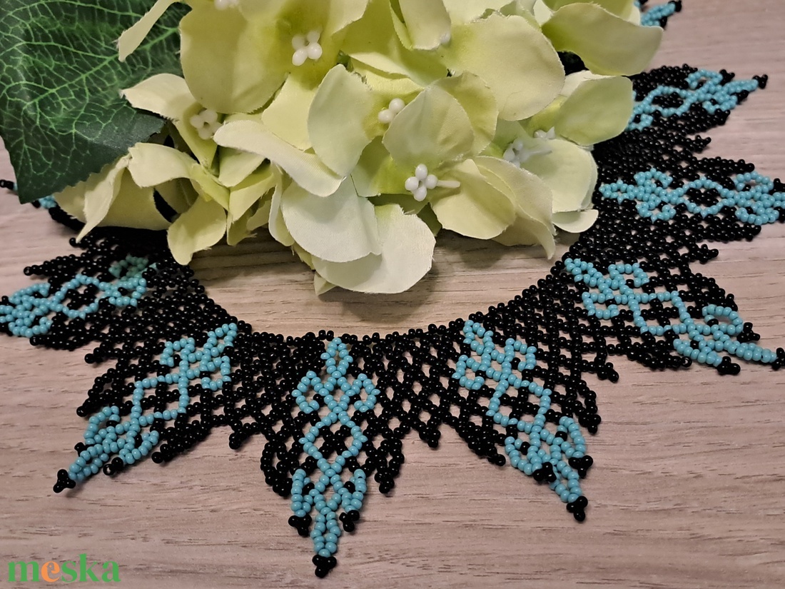 Ukrán gyöngygallér, gerdán nyaklánc - ékszer - nyaklánc - gyöngyös nyaklánc - Meska.hu