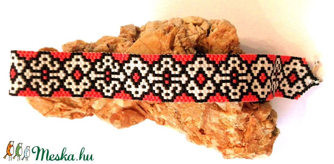 Kacér ornamentika - ékszer - karkötő - gyöngyös karkötő - Meska.hu Kacér ornamentika - ékszer - karkötő - gyöngyös karkötő - Meska.hu