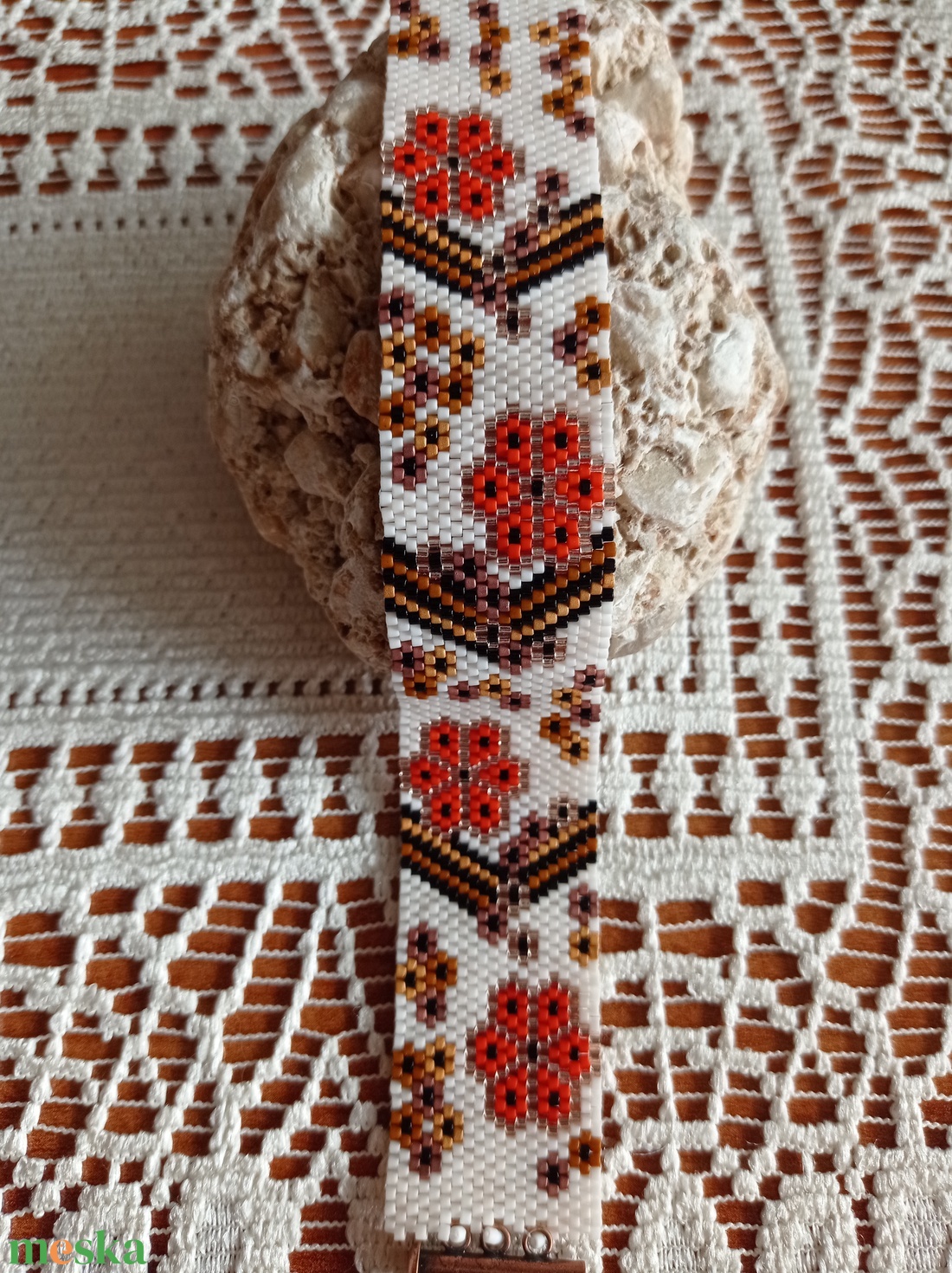 Csokoládé virágok sütőtökkel - ékszer - karkötő - gyöngyös karkötő - Meska.hu Csokoládé virágok sütőtökkel - ékszer - karkötő - gyöngyös karkötő - Meska.hu