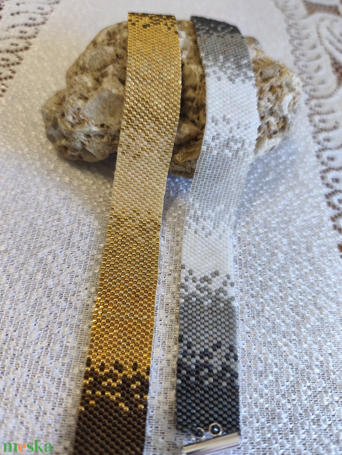 Ombre karkötők Edinának - ékszer - karkötő - gyöngyös karkötő - Meska.hu