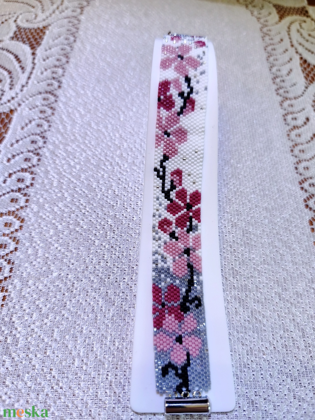 Sakura  - ékszer - karkötő - gyöngyös karkötő - Meska.hu