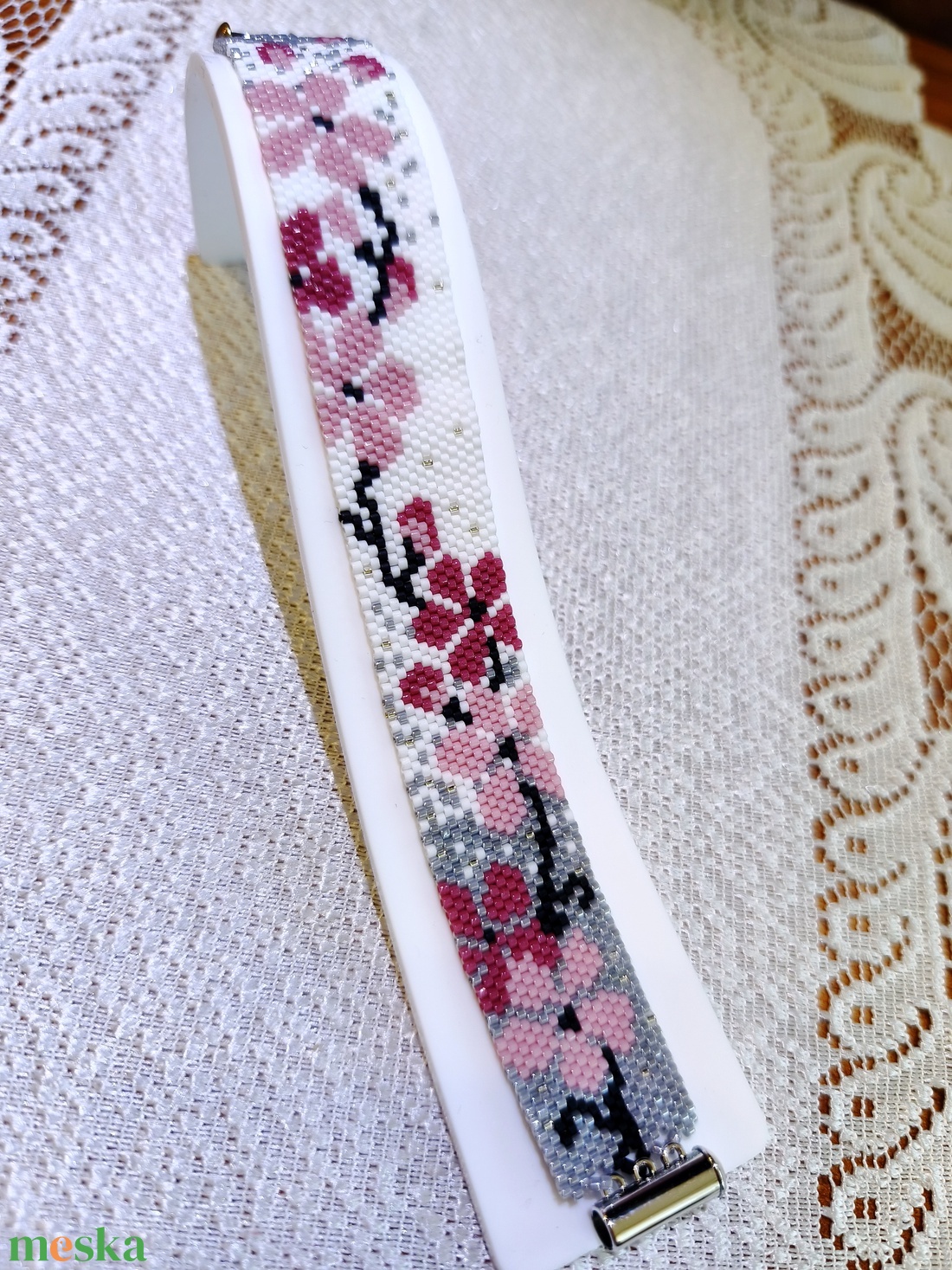 Sakura  - ékszer - karkötő - gyöngyös karkötő - Meska.hu