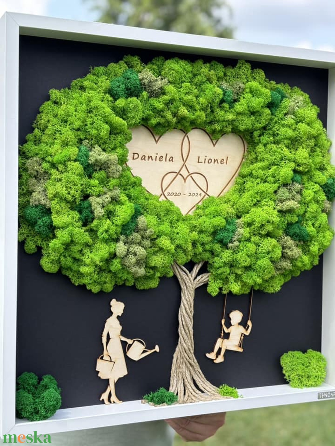 Természetes moha/zuzmó Családi kép -  50x50cm - otthon & életmód - dekoráció - fali és függő dekoráció - zuzmókép, mohakép - Meska.hu