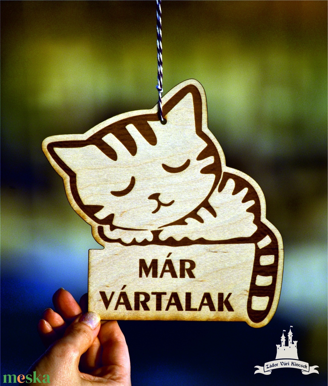 Már Vártalak alvós cicás fa üdvözlő tábla - otthon & életmód - dekoráció - ajtó- és ablak dekoráció - ajtódísz & kopogtató - Meska.hu
