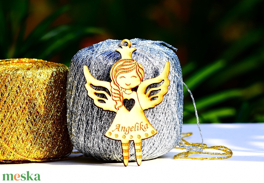 Angyalkás fa karácsony fa dísz név gravírozással - karácsony - karácsonyi lakásdekoráció - karácsonyfadíszek - Meska.hu