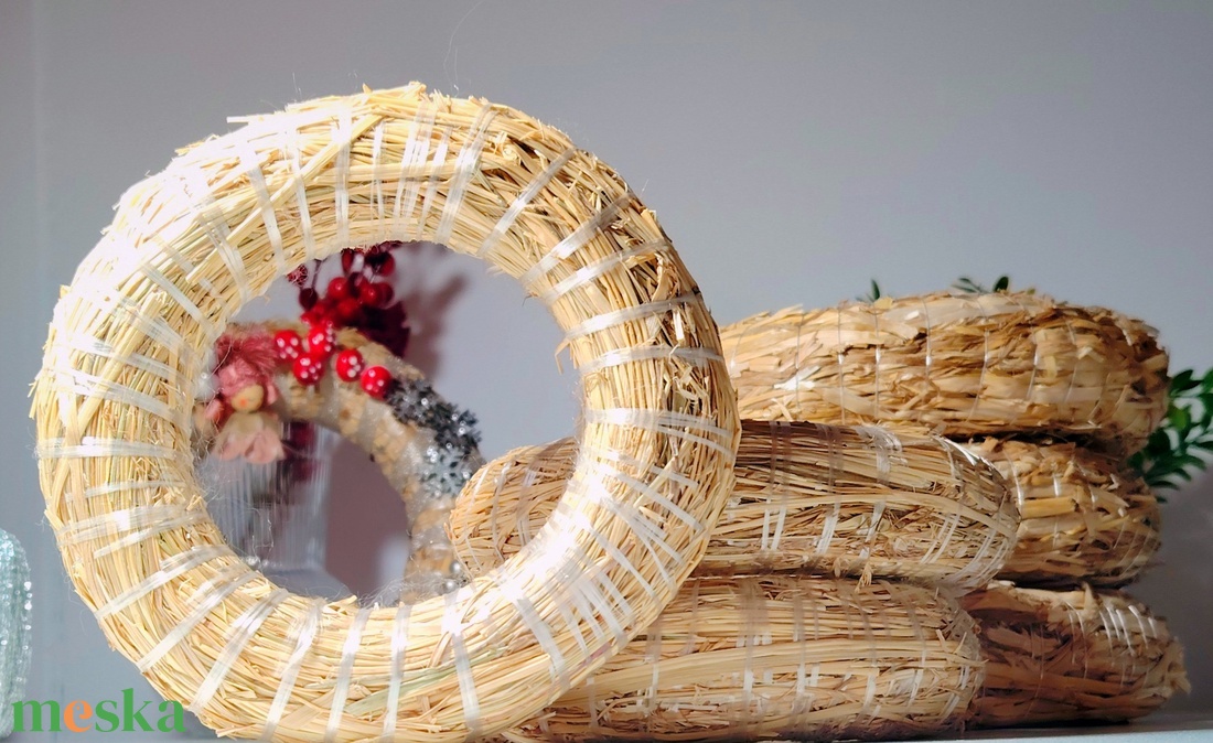 Szalma koszorú alap, 15 cm - kellékek & szerszámok - dekorációs kellékek - koszorú, koszorúalap - Meska.hu