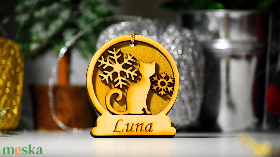 Cicás fa hógömb karácsonyfa dísz név gravírozással - karácsony - karácsonyi lakásdekoráció - karácsonyfadíszek - Meska.hu