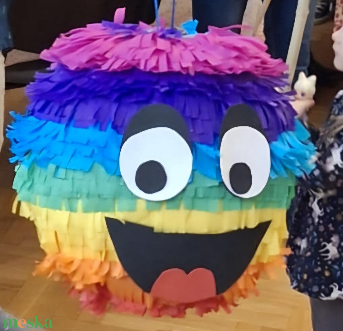 Pinata - kellékek & szerszámok - díszíthető tárgyak - papírmasé - Meska.hu Pinata - kellékek & szerszámok - díszíthető tárgyak - papírmasé - Meska.hu