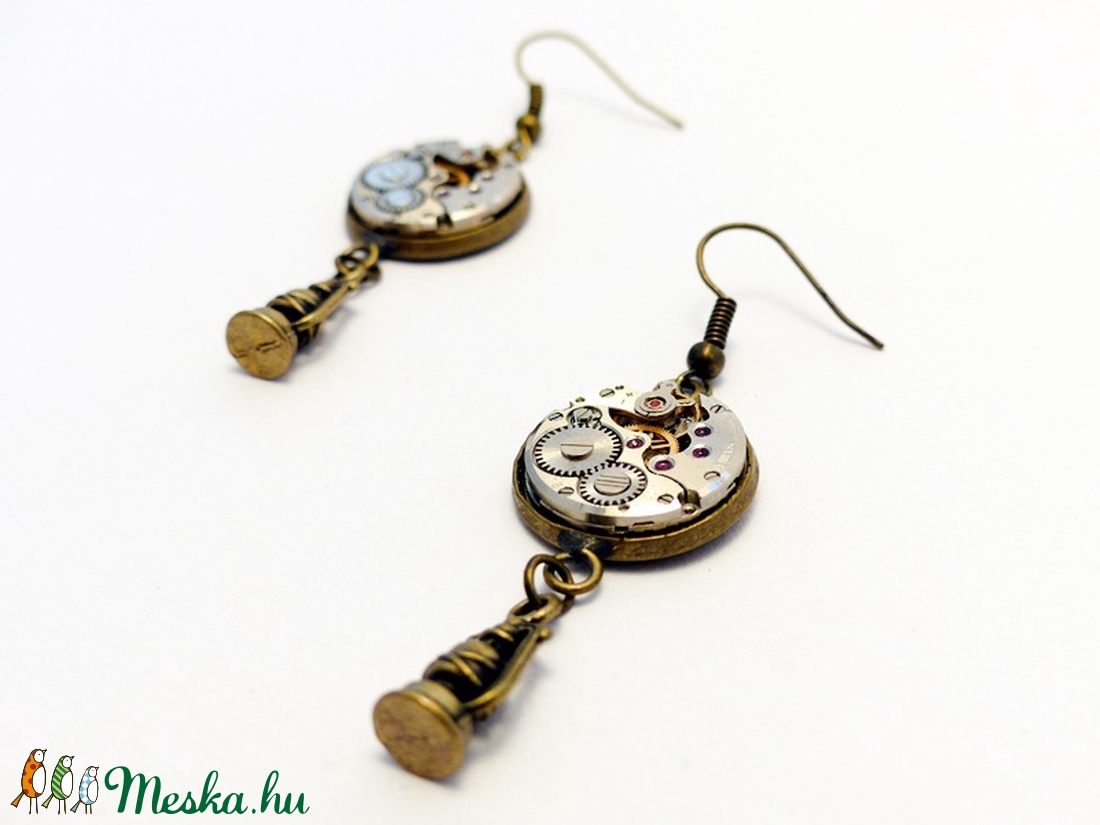 Steampunk fülbevaló viharlámpa kiegészítővel - - Meska.hu Steampunk fülbevaló viharlámpa kiegészítővel - - Meska.hu