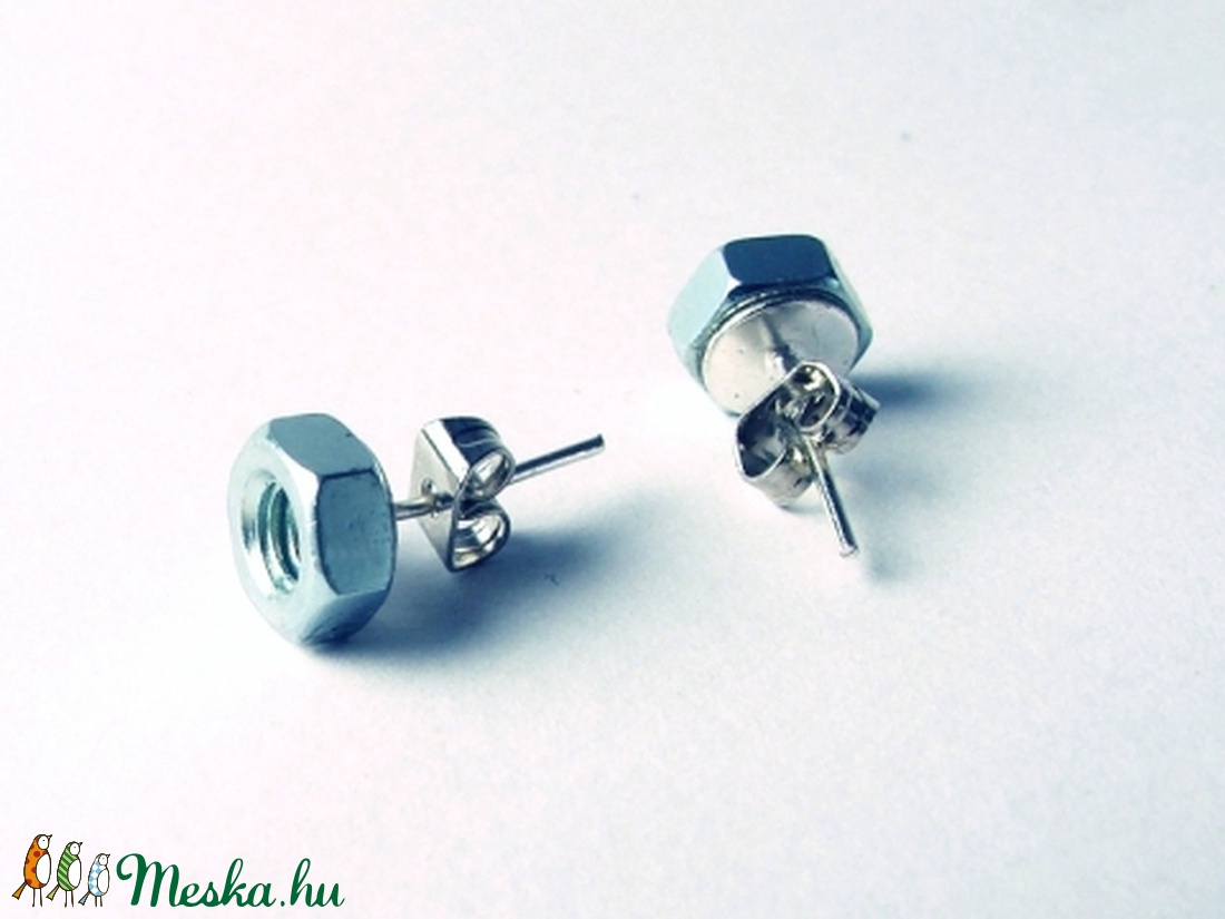 Mini anyacsavar fülbevaló 8 mm-es méretben - - Meska.hu Mini anyacsavar fülbevaló 8 mm-es méretben - - Meska.hu