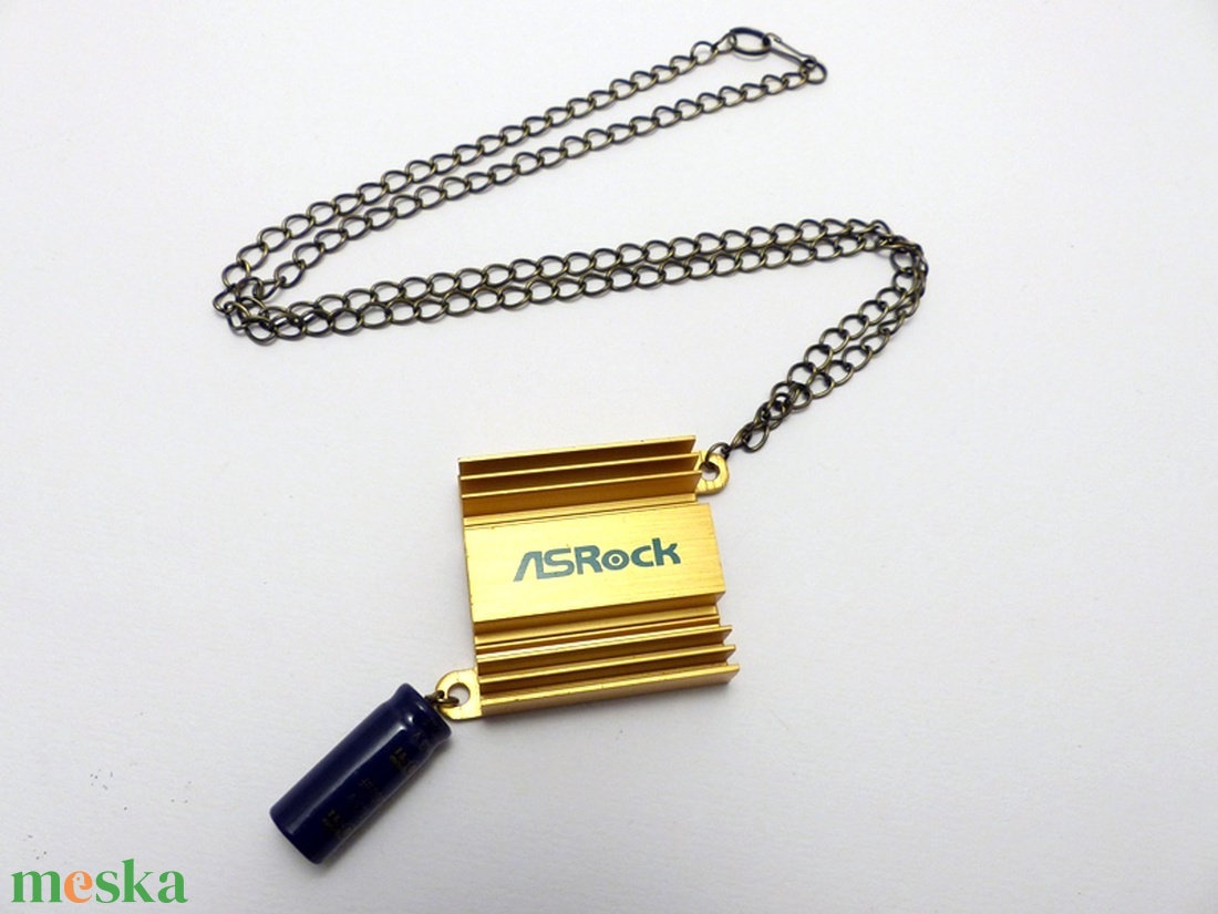 Arany színű hűtőborda medál kondenzátor kiegészítővel bronz színű láncon - ékszer - nyaklánc - medálos nyaklánc - Meska.hu