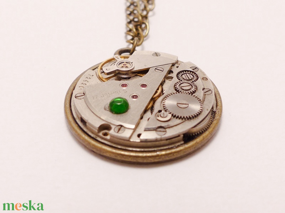Steampunk óraszerkezet medálos nyaklánc #1 - ékszer - nyaklánc - medálos nyaklánc - Meska.hu