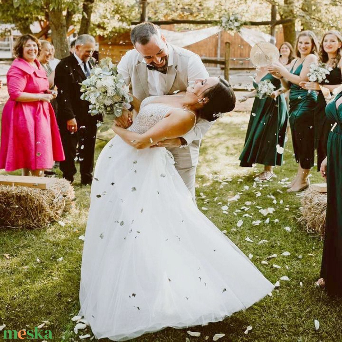 Szárított bordó rózsaszirmok (10 db) - esküvő - dekoráció - helyszíni dekor - Meska.hu