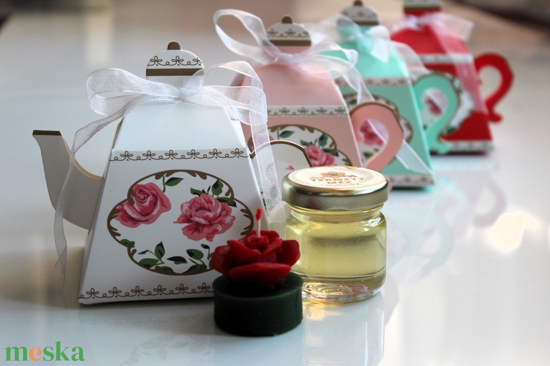 Mézes teáskanna ajándék díszdoboz - otthon & életmód - gyertya, illat, aroma - gyertya - Meska.hu