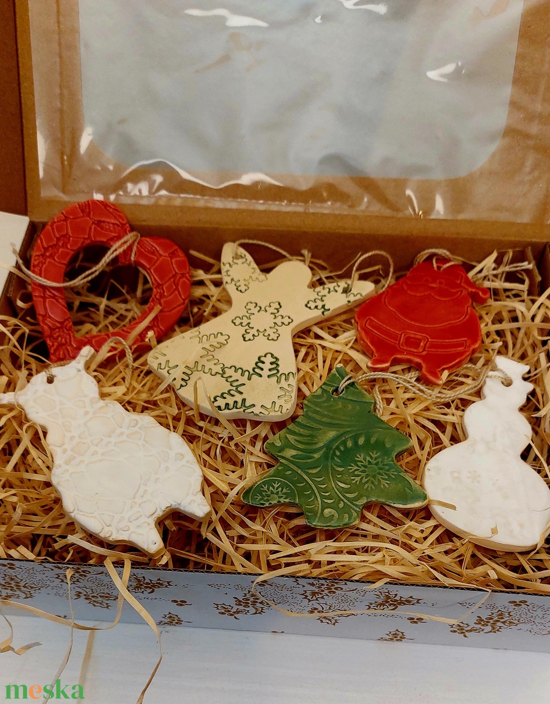 Kerámia fenyőfadísz díszdobozban - otthon & életmód - konyhafelszerelés, tálalás - tálalás - tányér & étkészlet - Meska.hu