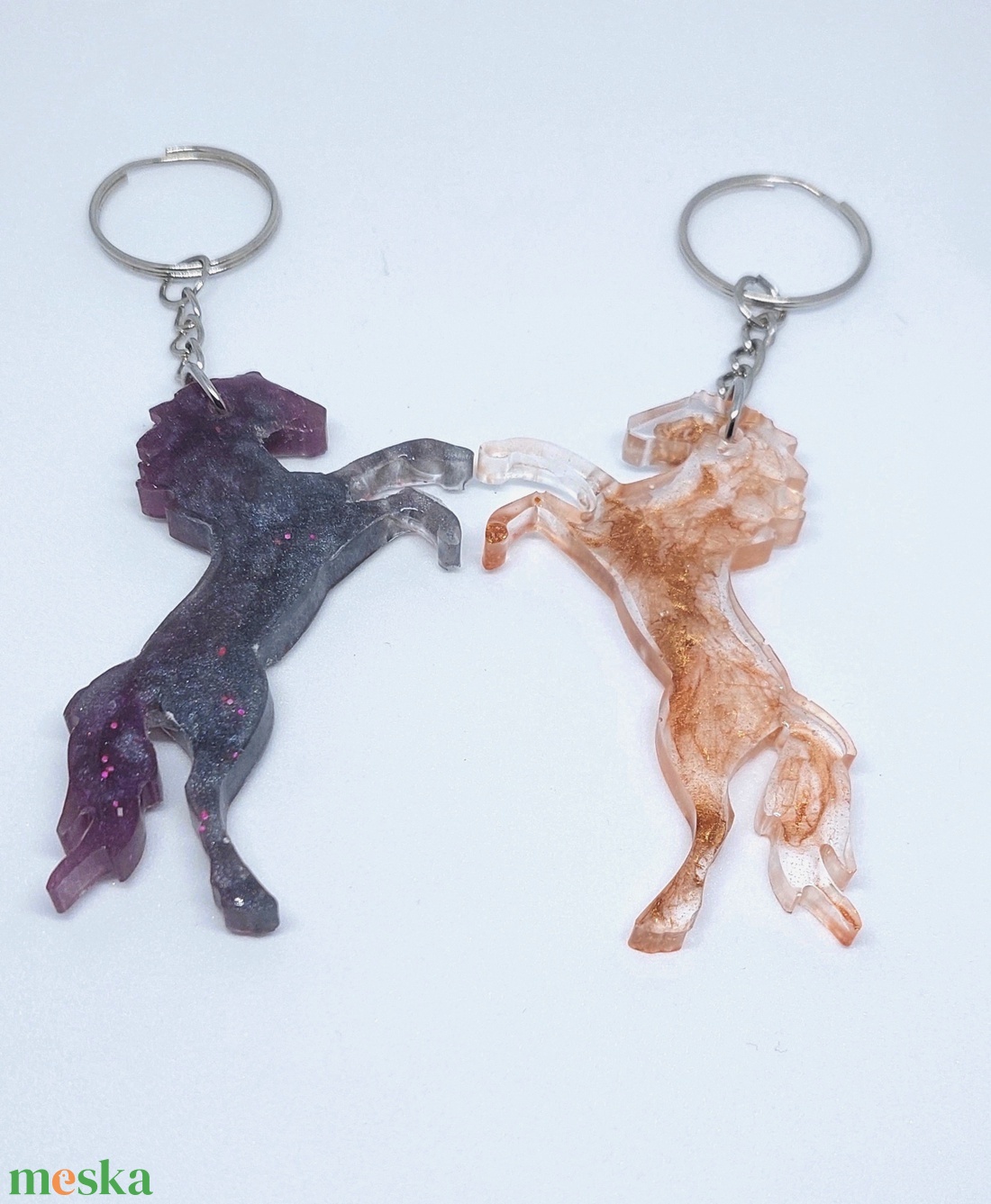 Lovas kulcstartó - karácsony - karácsonyi lakásdekoráció - karácsonyfadíszek - Meska.hu