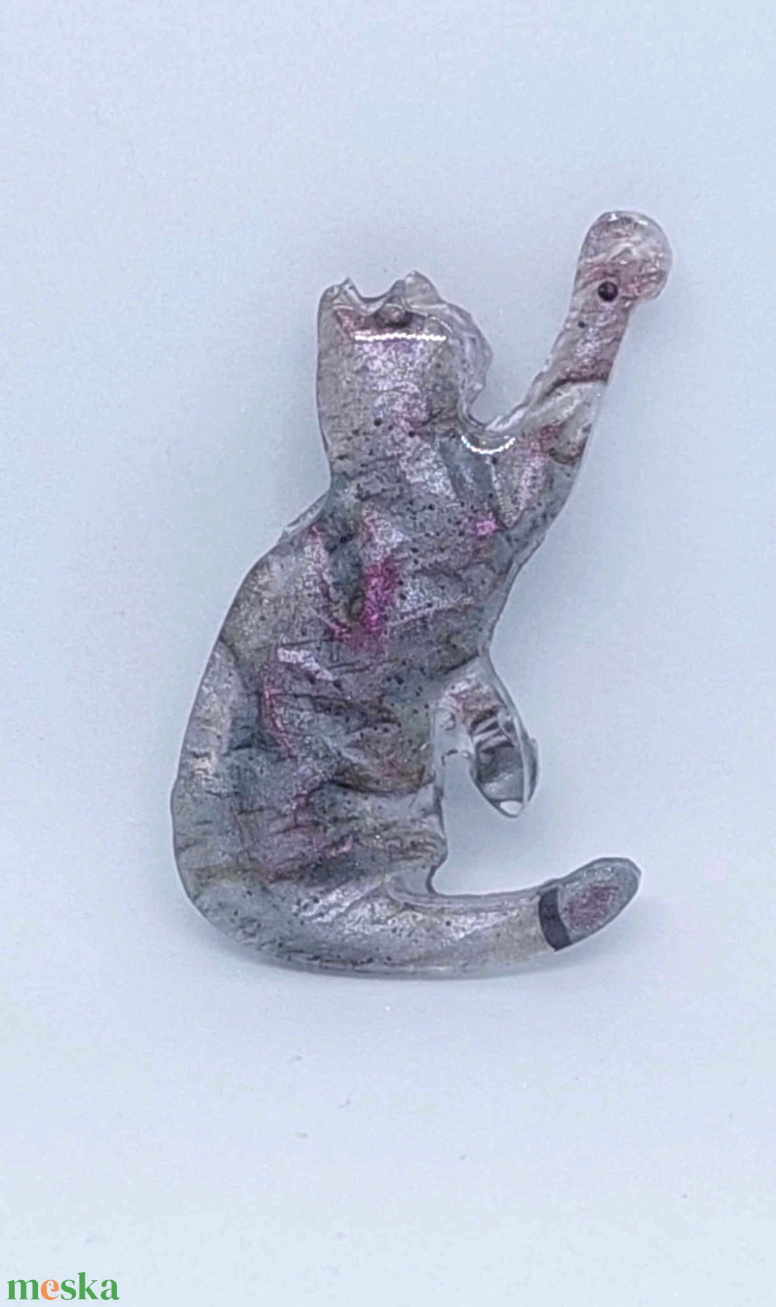 Cicás kitűző - ékszer - kitűző és bross - Meska.hu