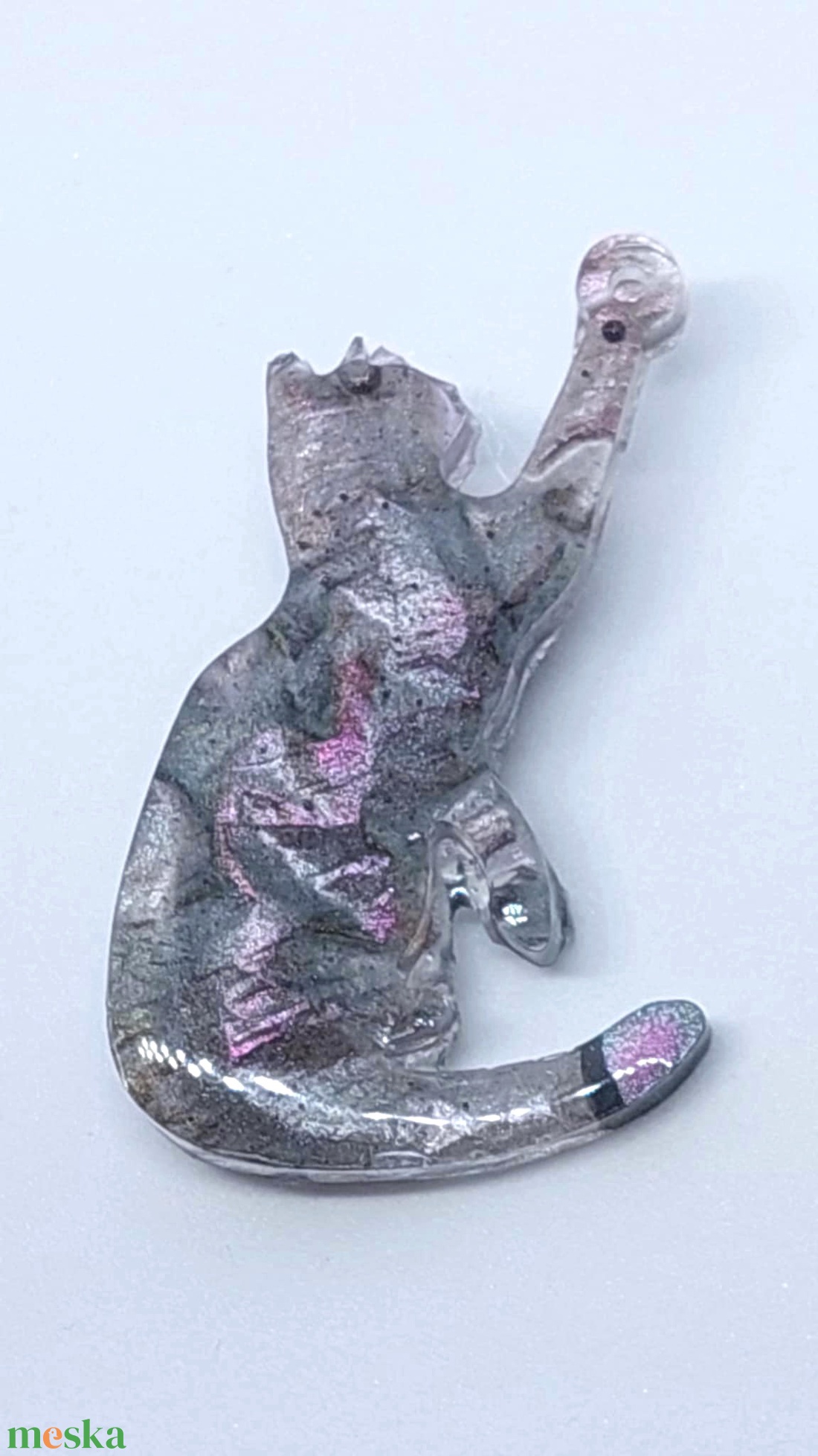 Cicás kitűző - ékszer - kitűző és bross - Meska.hu