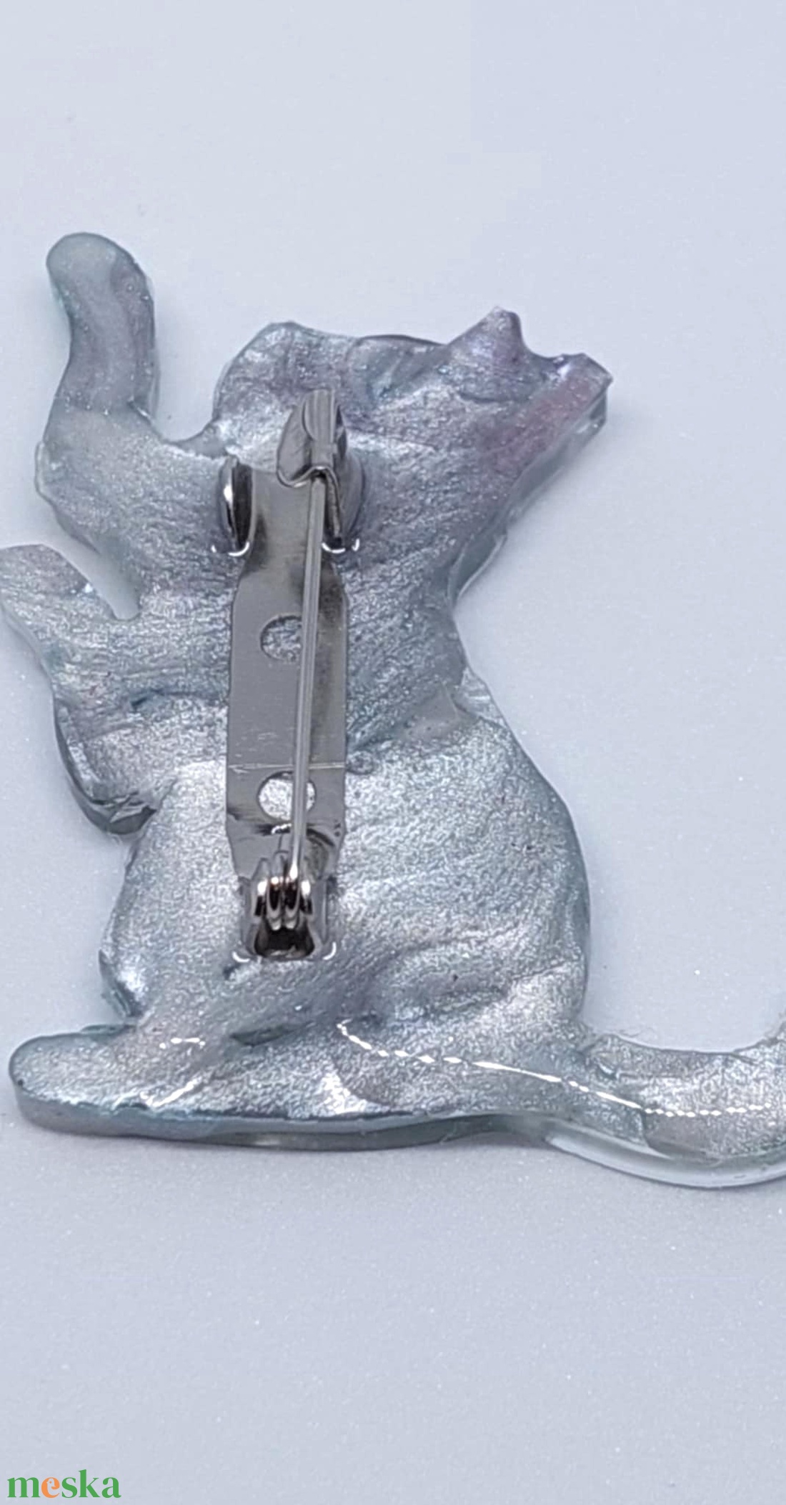 Cicás kitűző II. - ékszer - kitűző és bross - Meska.hu