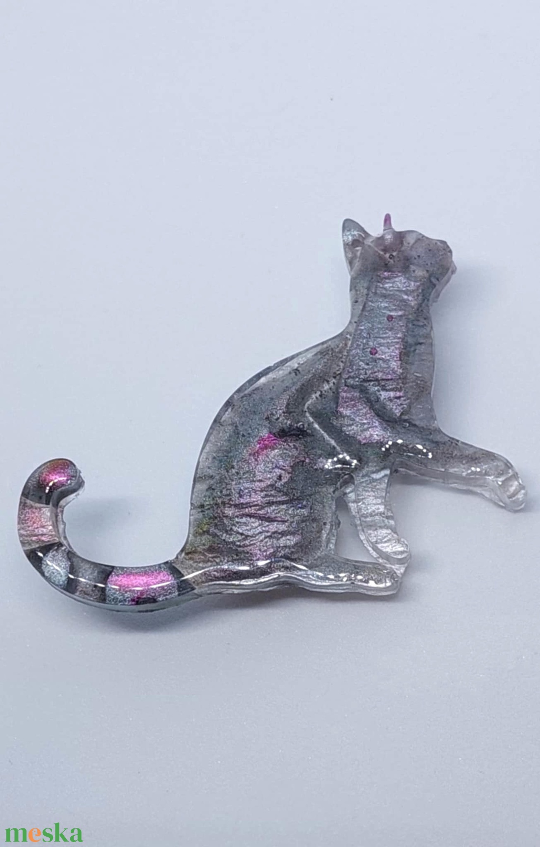 Cicás kitűző V. - ékszer - kitűző és bross - Meska.hu