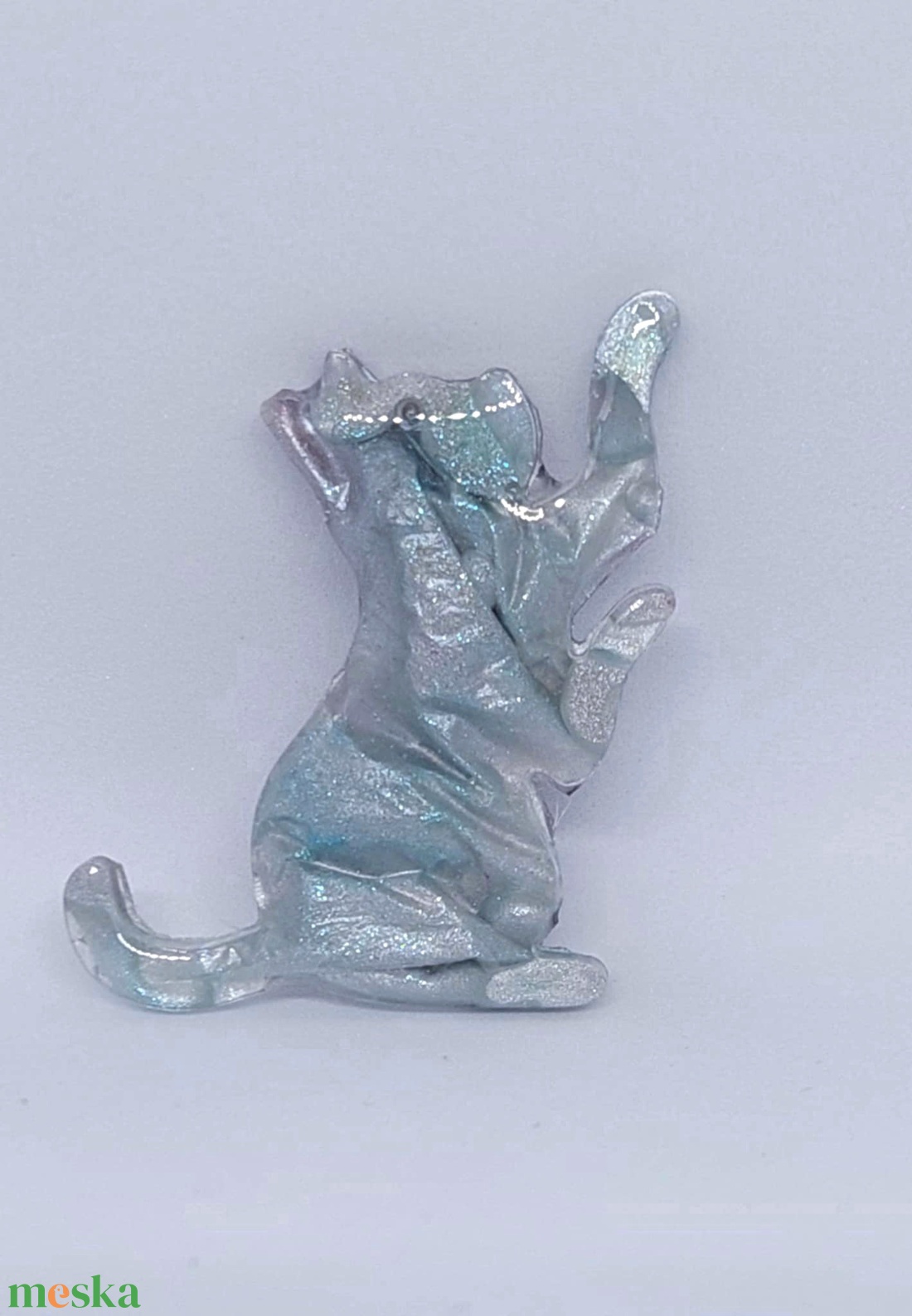 Cicás kitűző IV. - ékszer - kitűző és bross - Meska.hu